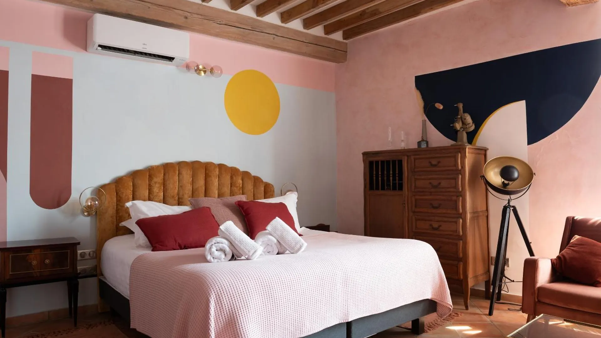 Guest house La Maison D'En Bas Des Seigneurs Cucuron France